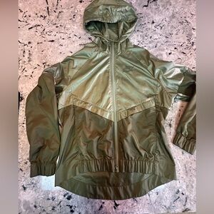 Nike Olive Green Windrunner Jacket with Hood .. sz Medium
